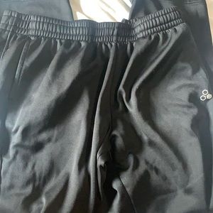 Tek Gear Black pants large , Very warm, and comfortable